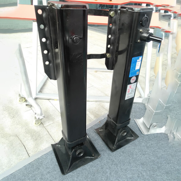 Jost Type landing legs